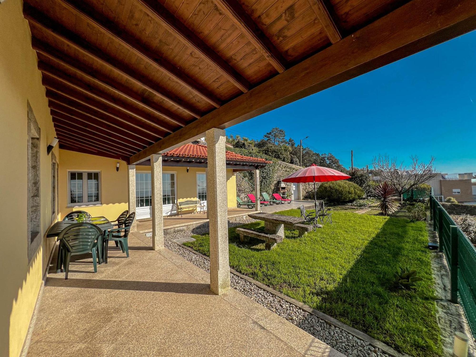 Lovely Sunny-House Viana do Castelo Buitenkant foto