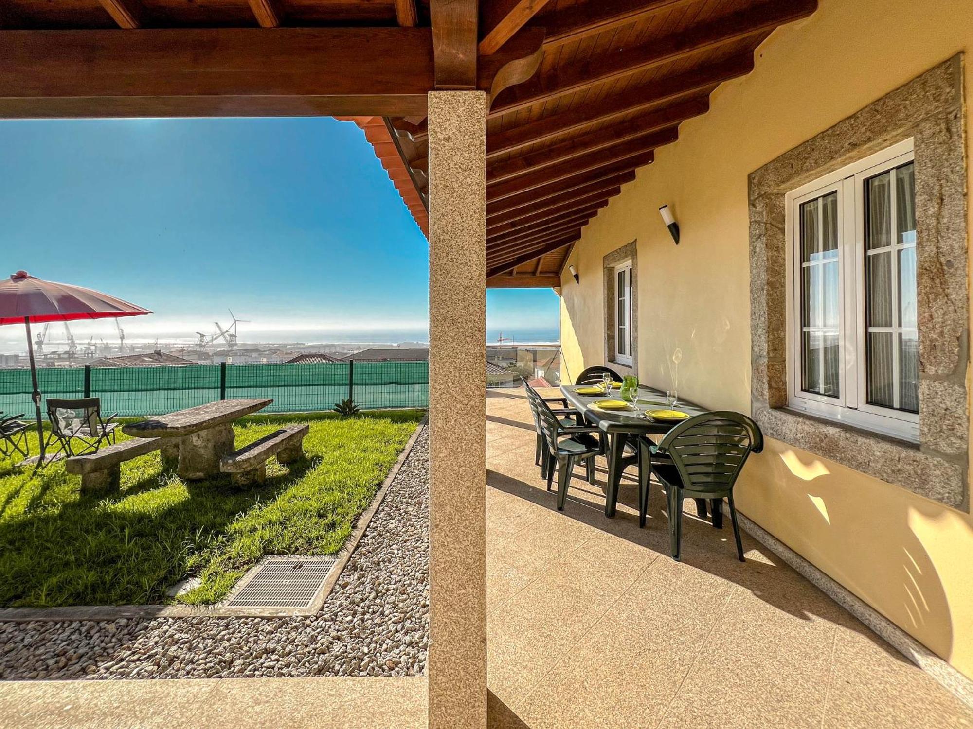 Lovely Sunny-House Viana do Castelo Buitenkant foto