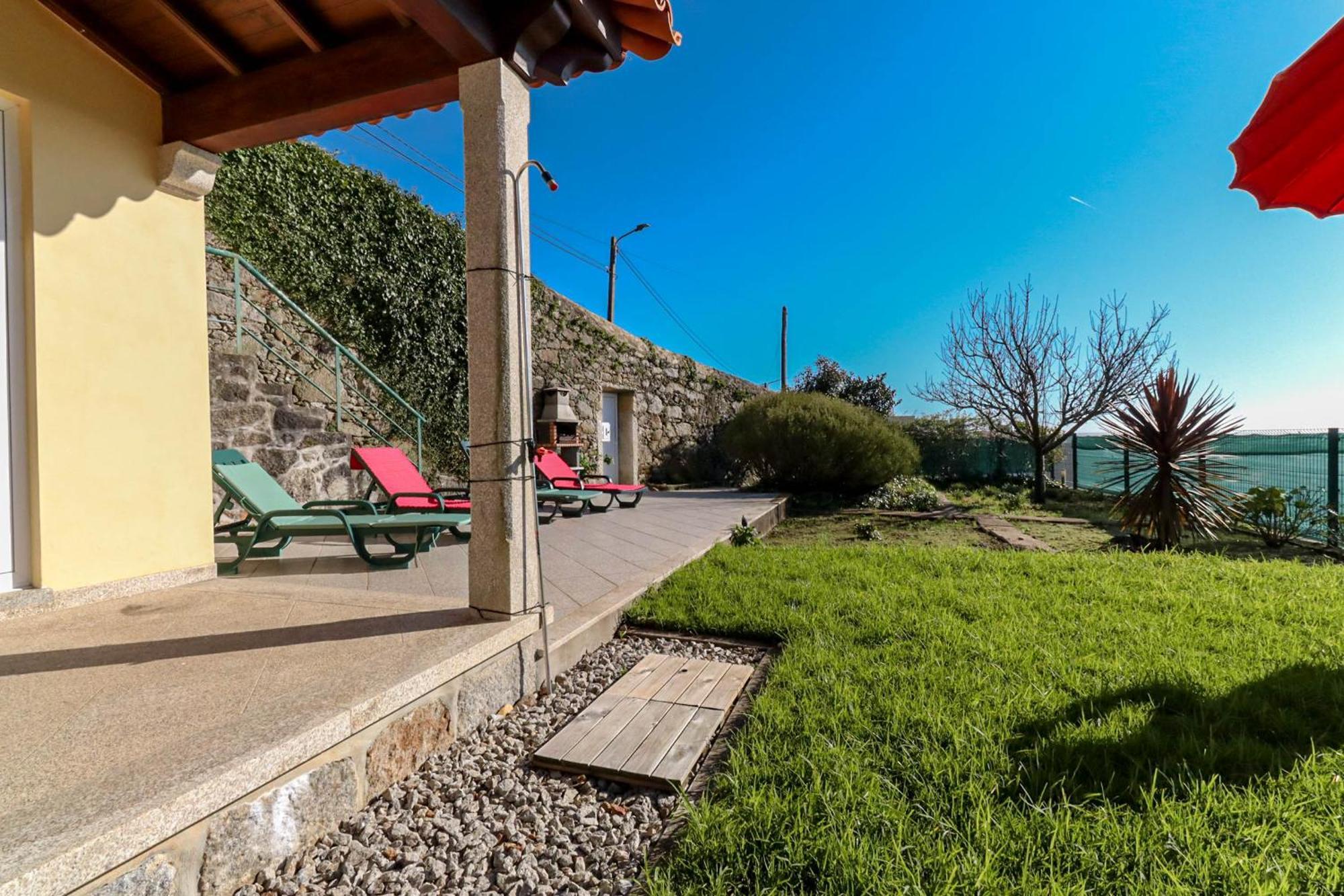 Lovely Sunny-House Viana do Castelo Buitenkant foto
